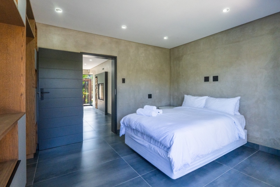 4 Bedroom Property for Sale in Wilderness Central Western Cape